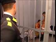 Порно геи опущение в тюрьме видео